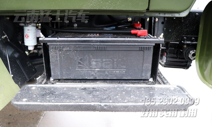 東風(fēng)六驅(qū)底盤,尖頭卡車底盤,6*6越野車出口,越野專用車底盤改裝,EQ2100E6D,EQ245尖頭,東風(fēng)經(jīng)典軍車