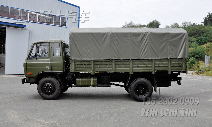 東風(fēng)運(yùn)兵車,4*2卡車,六噸運(yùn)輸車,EQ1118GA,越野卡車,四驅(qū)卡車