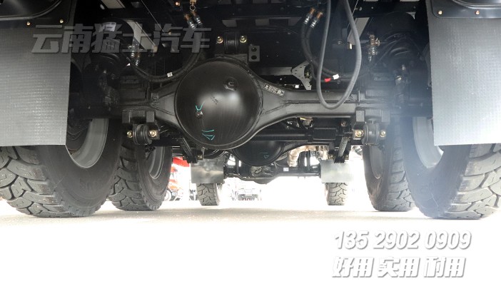 東風(fēng)六驅(qū)卡車,東風(fēng)四驅(qū)六驅(qū),天錦越野貨車,國六10噸卡車,6*6越野載貨汽車