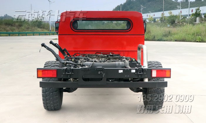 M50猛士,民用版猛士,東風(fēng)猛士EQ2063,國內(nèi)使用東風(fēng)猛士,M50猛士底盤