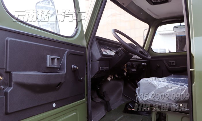 東風(fēng)EQ2082底盤,東風(fēng)六驅(qū)卡車,六驅(qū)尖頭卡車,東風(fēng)長頭底盤,6*6越野底盤,專用車底盤改裝