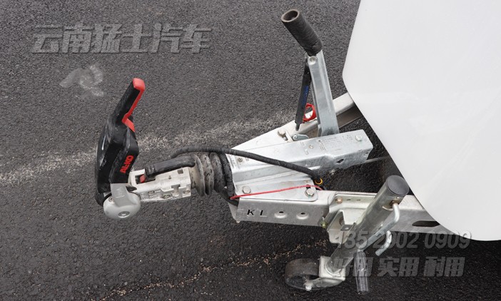 拖掛房車,德國進口房車底盤,定制化房車,房車專利,房車改裝廠家,房車銷售,拖掛式旅居車