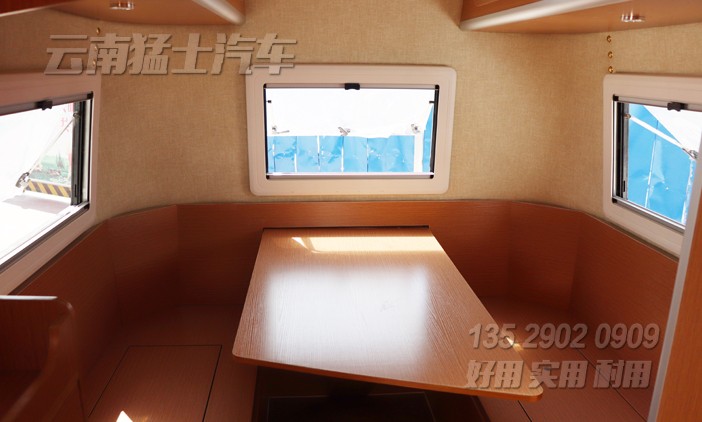 拖掛房車,德國進口房車底盤,定制化房車,房車專利,房車改裝廠家,房車銷售,拖掛式旅居車