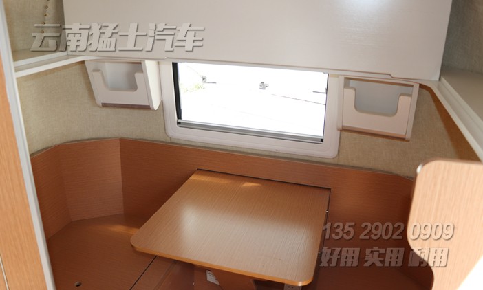 拖掛房車,德國進口房車底盤,定制化房車,房車專利,房車改裝廠家,房車銷售,拖掛式旅居車