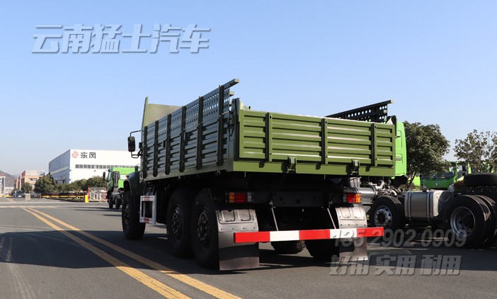 東風尖頭自卸車,東風六驅卡車,六驅自卸車,越野自卸車,自卸車出口,6*6自卸車,EQ2100貨車
