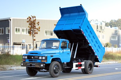 輕型長(zhǎng)頭3.5噸自卸卡車(chē)_4x2東風(fēng)商用自卸汽車(chē)_出口專(zhuān)用自卸貨車(chē)