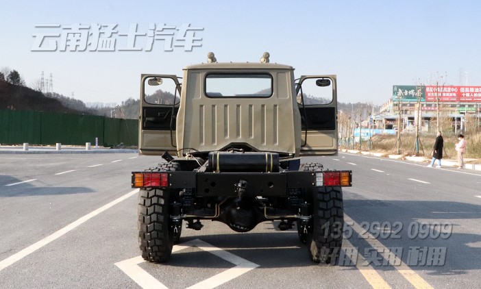 東風六驅底盤,越野卡車底盤,軍車底盤,專用車底盤,東風尖頭卡車,6*6底盤,底盤改裝工廠