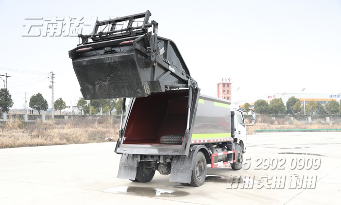 壓縮式垃圾車(chē),9立方垃圾車(chē),東風(fēng)環(huán)衛(wèi)車(chē),垃圾車(chē)廠家,垃圾車(chē)銷(xiāo)售,4*2垃圾車(chē)