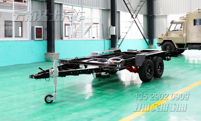 雙軸獨立懸掛,定制掛車底盤,拖掛房車底盤,拖掛房車廠家,房車設(shè)計,定制化房車