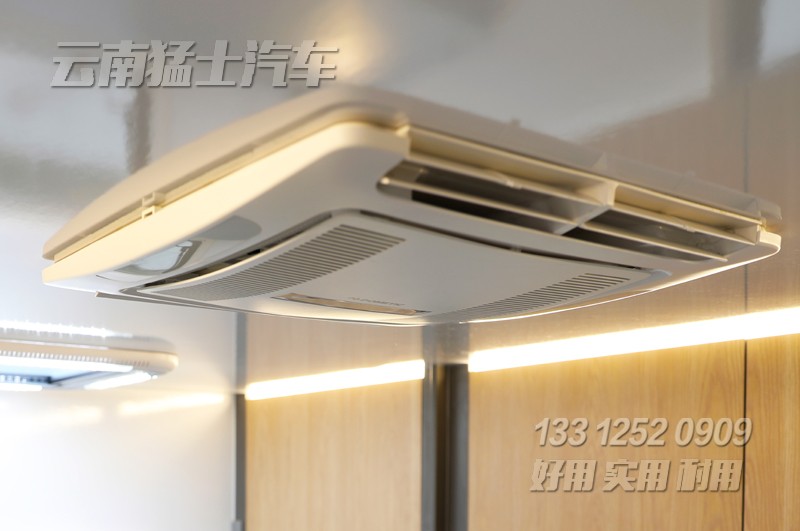 四驅(qū)依維柯房車,房車內(nèi)飾,房車布局,房車功能,房車設計廠家