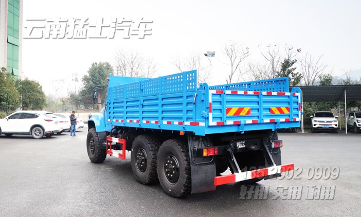 EQ2100自卸汽車,5噸尖頭自卸車,東風藍自卸車,出口車專供,六驅自卸車,6*6公路運輸車