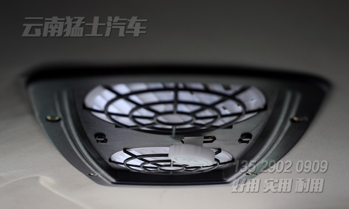 4x4長頭底盤,東風240駕駛室,底盤定制,出口底盤,越野專用車底盤,前置絞盤