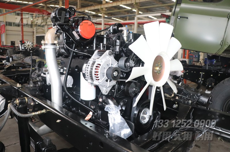 EQ240,EQ245,EQ246,發(fā)動機(jī)檢查,軍用越野車