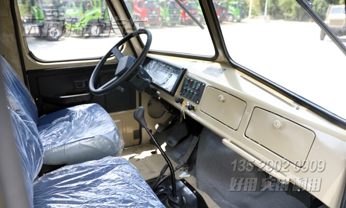 EQ2082E6DJ,東風(fēng)六驅(qū),二噸半越野車,6x6越野車,標(biāo)配卡車,長頭卡車底盤