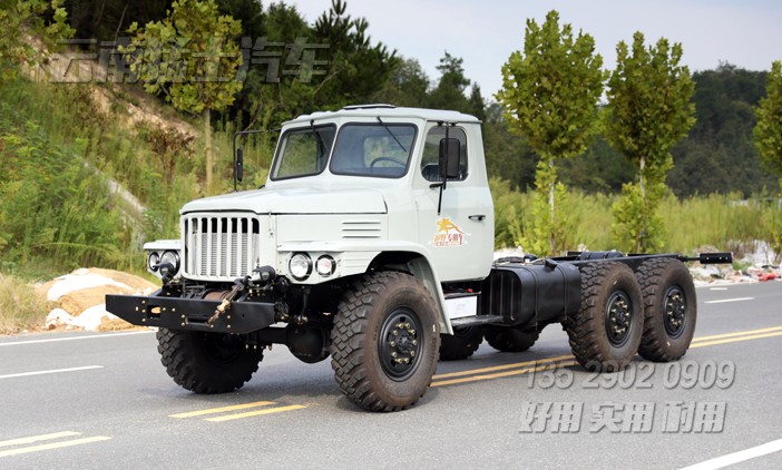 EQ2100E6D,6x6越野底盤,210馬力尖頭卡車,東風(fēng)經(jīng)典底盤,專用車出口,專用車改裝