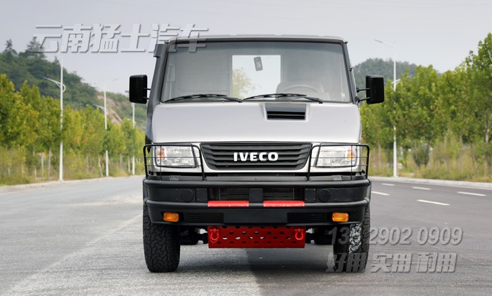 NJ2045,依維柯四驅(qū)底盤(pán),房車專用底盤(pán),加長(zhǎng)寬房車底盤(pán),依維柯房車改裝,旅居車廠家定制,越野型房車