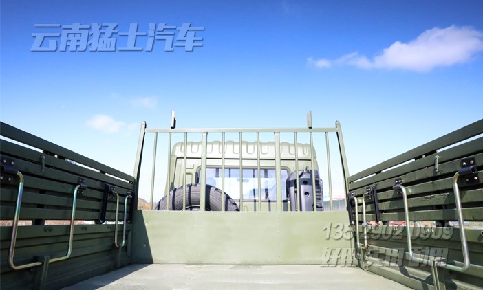 高配版貨車,越野卡車,EQ2070升級,2.5噸卡車,東風越野專用車