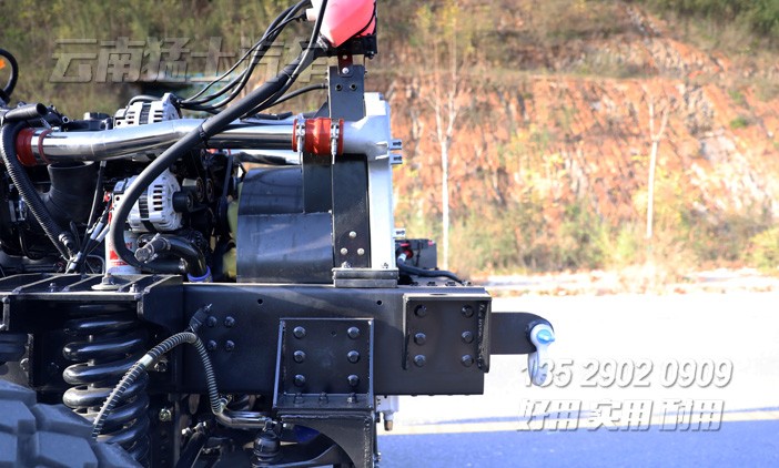 定制底盤,獨立懸架底盤,三類底盤,六驅(qū)越野底盤,防護型底盤,半成品越野車