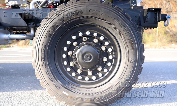 定制底盤,獨立懸架底盤,三類底盤,六驅(qū)越野底盤,防護型底盤,半成品越野車