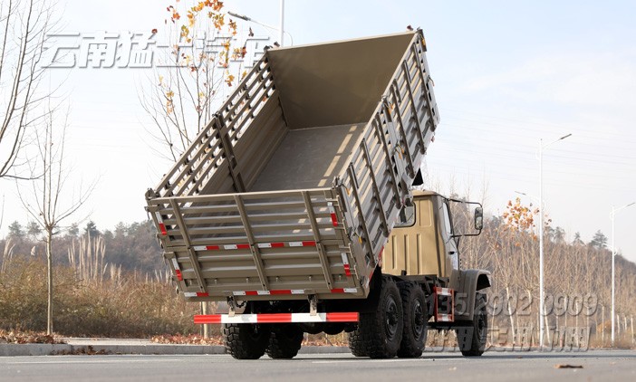 東風EQ240,尖頭自卸車,二汽長頭車,越野自卸卡車,自卸車改裝,2.5噸小型自卸