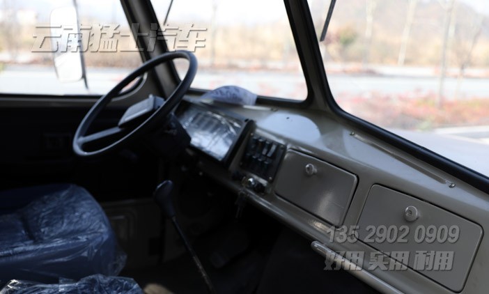 東風EQ240,尖頭自卸車,二汽長頭車,越野自卸卡車,自卸車改裝,2.5噸小型自卸