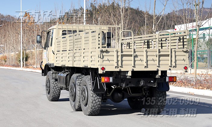 東風153,EQ2102,EQ246,全驅越野車,越野性能出眾的卡車