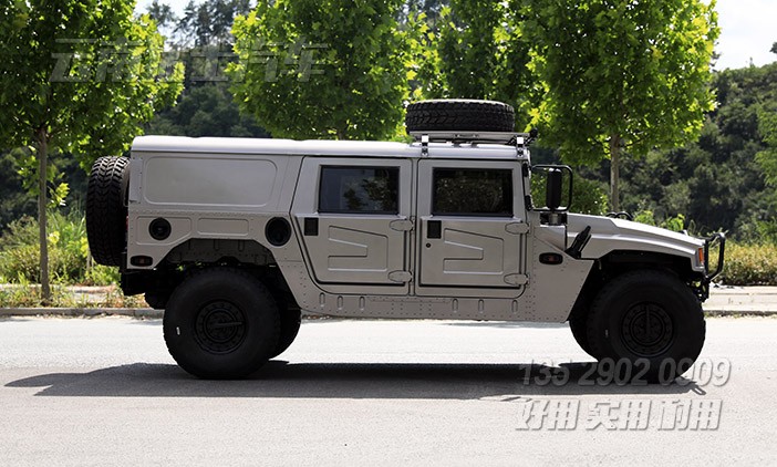 EQ2050B,東風猛士越野車,全驅猛士車,猛士雙排硬頂,精裝軟包越野車