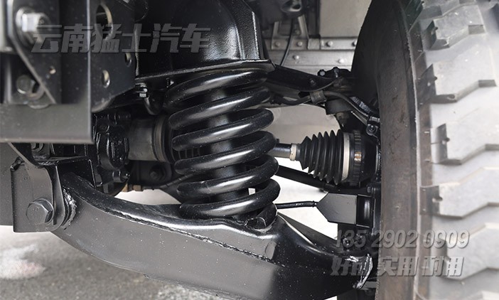 EQ2050B,東風猛士越野車,全驅猛士車,猛士雙排硬頂,精裝軟包越野車