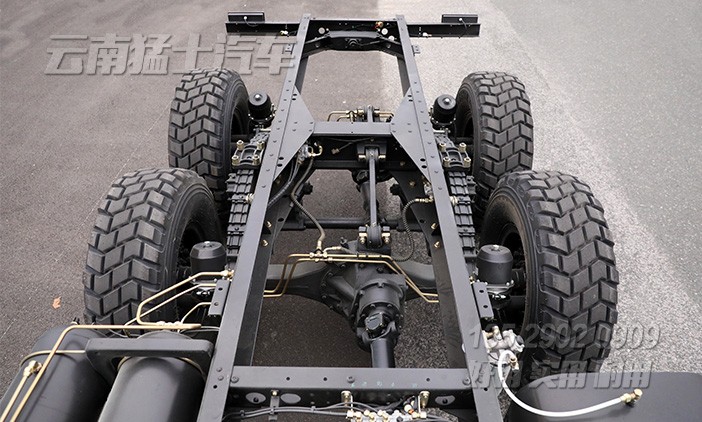 EQ246,東風六驅底盤,越野專用車底盤,底盤定制,全地形越野車底盤,6x6底盤