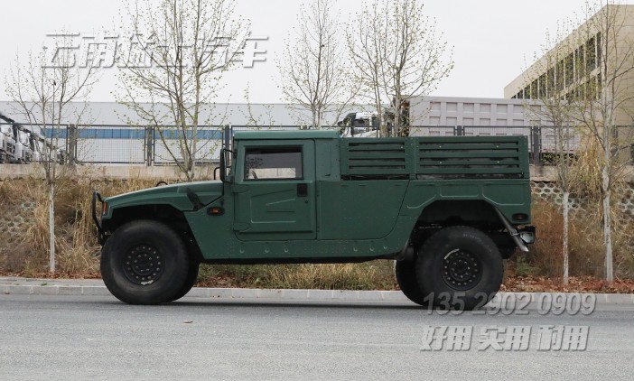 EQ2050,東風(fēng)猛士,單排硬頂,全驅(qū)越野車,8座東風(fēng)猛士