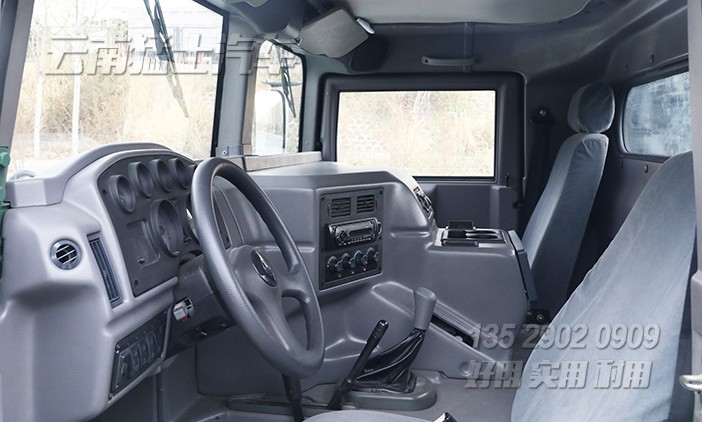 EQ2050,東風(fēng)猛士,單排硬頂,全驅(qū)越野車,8座東風(fēng)猛士