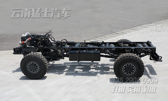 四驅(qū)三類底盤,特種汽車底盤,底盤設(shè)計(jì)定制,底盤開發(fā),全驅(qū)底盤,越野專用車底盤