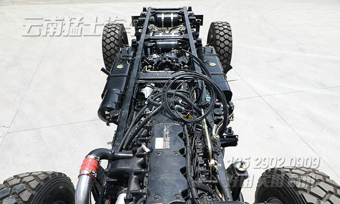 四驅(qū)三類底盤,特種汽車底盤,底盤設(shè)計(jì)定制,底盤開發(fā),全驅(qū)底盤,越野專用車底盤