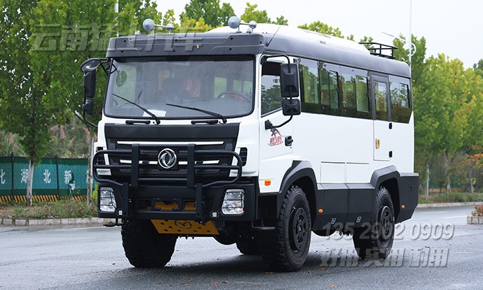 四驅(qū)客車(chē),越野客車(chē),23座客車(chē),村村通,礦區(qū)通勤車(chē),高底盤(pán)客車(chē),觀光車(chē)